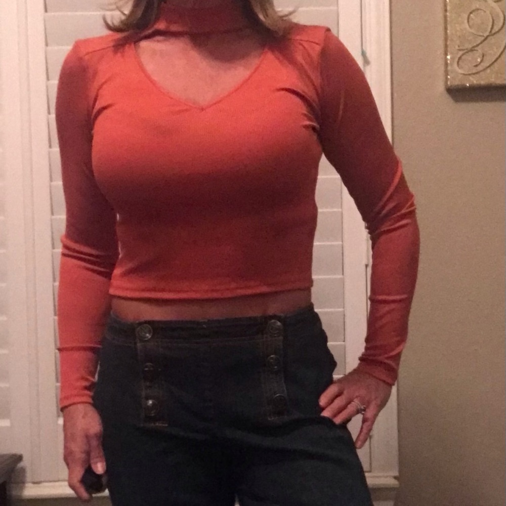 3/$25!!  Zara V-Neck Choker Collared Long Sleeved Top